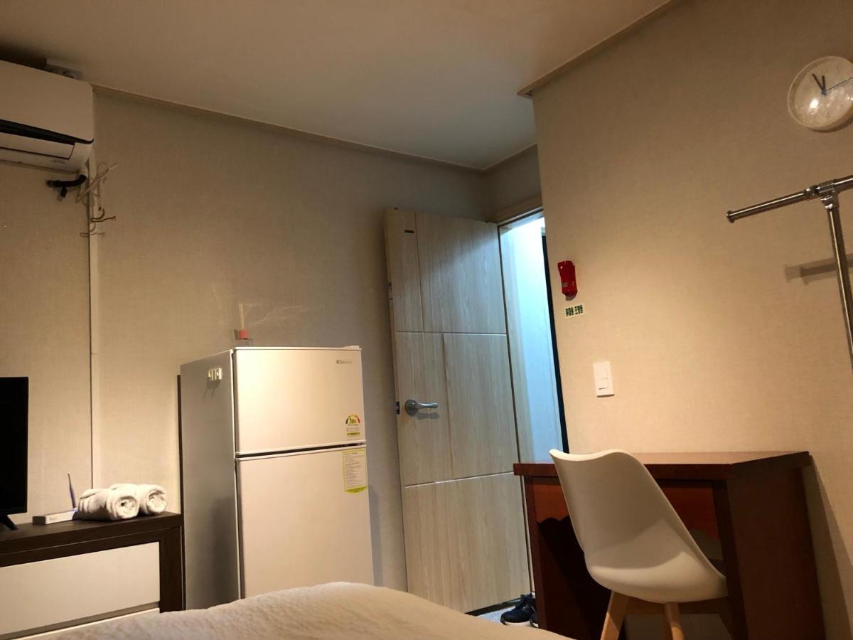Hostel Rich House Seoul Exterior foto