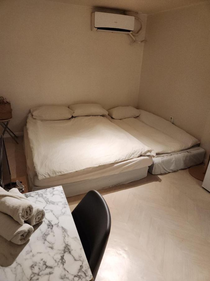 Hostel Rich House Seoul Exterior foto